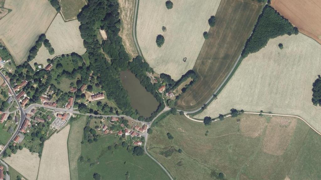 Vue aérienne des environs de Nades