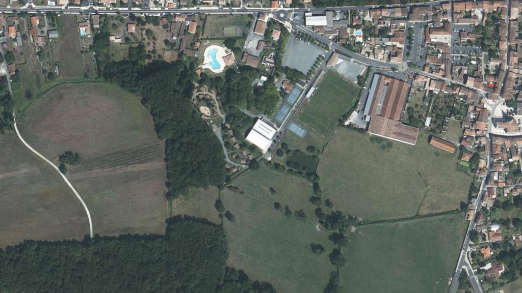 Vue aérienne des environs de Thénac