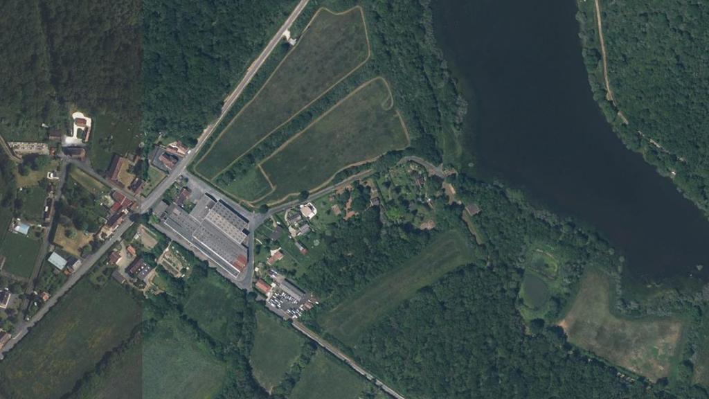 Vue aérienne de Étang du Château (Champoulet)