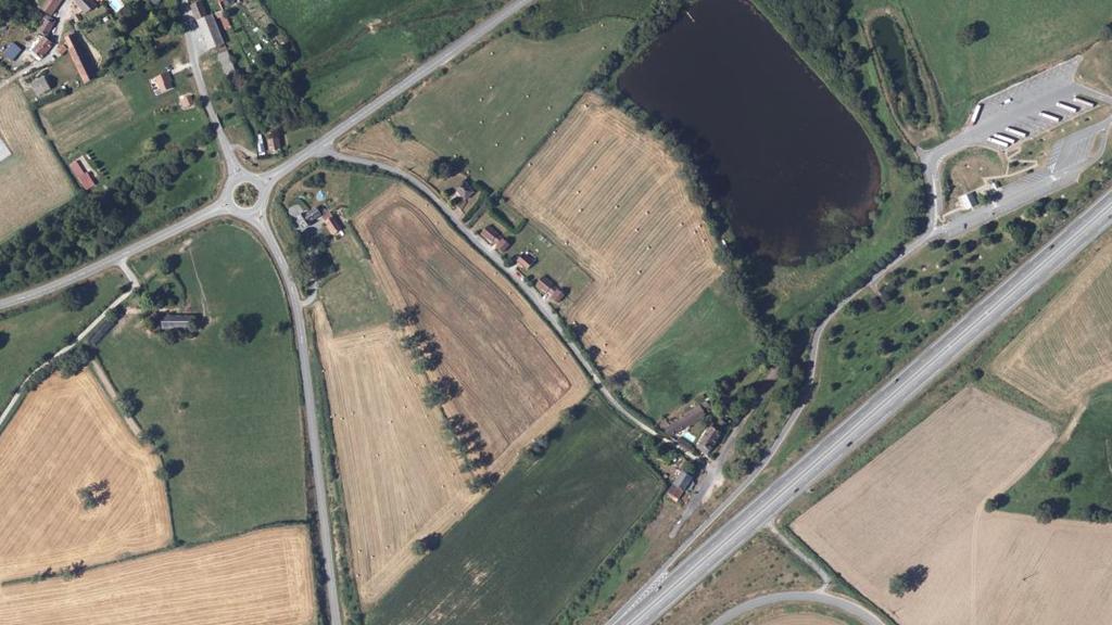 Vue aérienne de Étang du Golf de la Jonchère