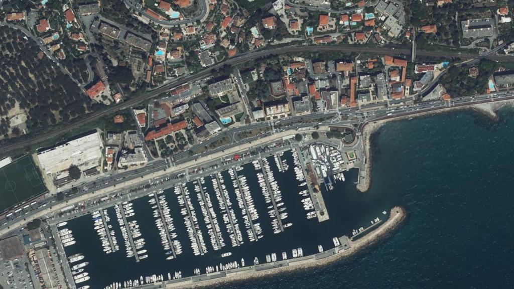 Fish and Ships Tackle Pro Menton