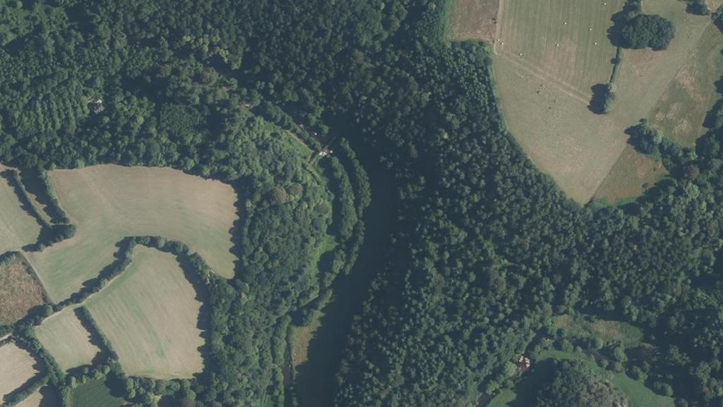 Vue aérienne des environs de Bégard