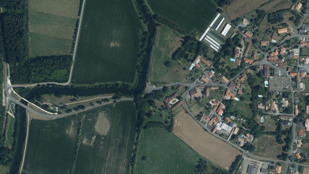 Vue aérienne de La Vendée, Fontenay-le-Comte
