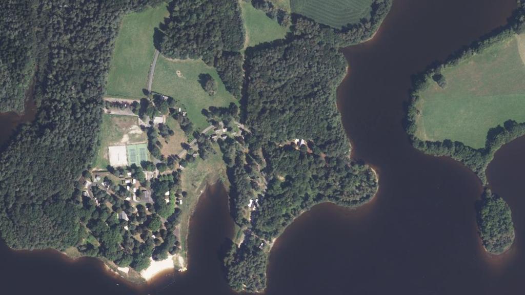Vue aérienne de Lac de Feyt