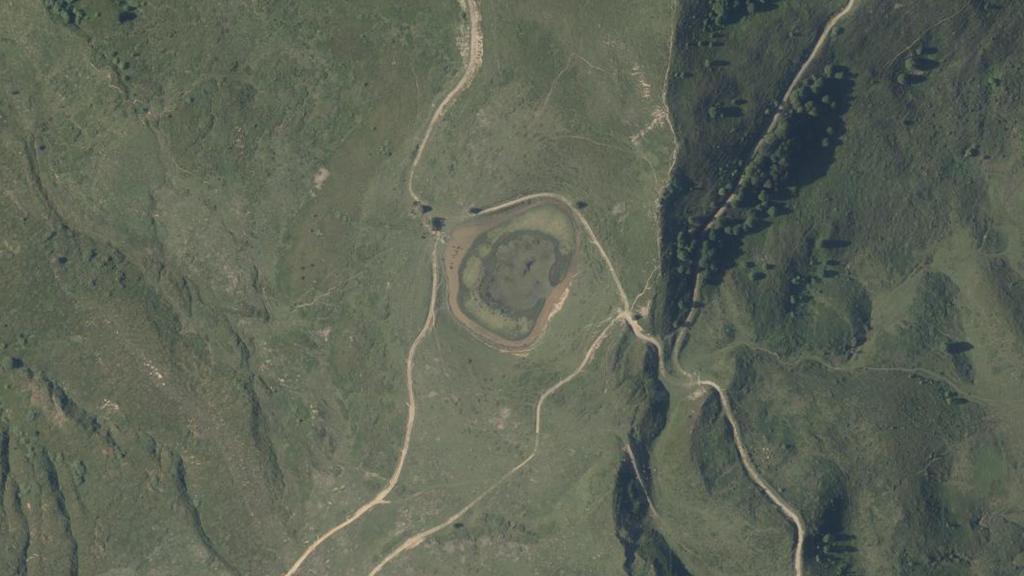 Vue aérienne des environs de Arrens-Marsous