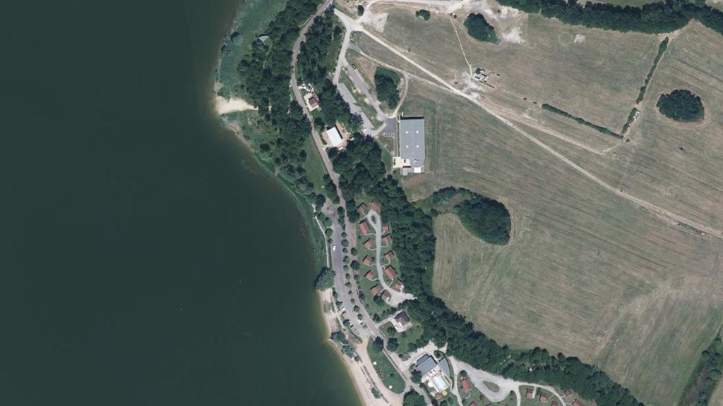 Lac de Villegusien
