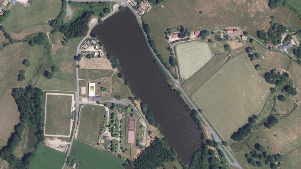 Vue aérienne de Lac des Moines (Le Mayet-de-Montagne)