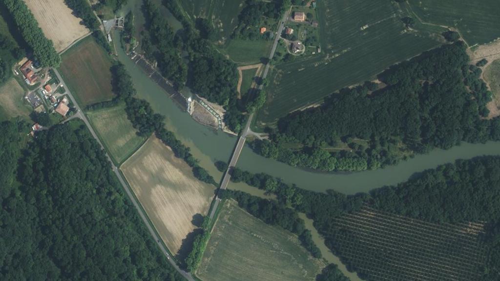 Vue aérienne de L'Adour à Barcelonne-du-Gers