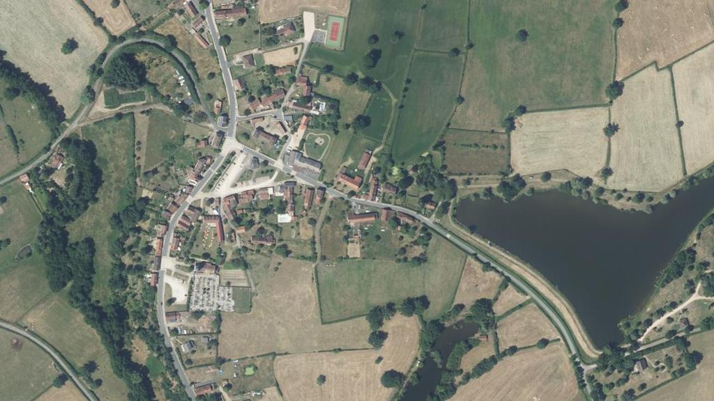 Vue aérienne de Le Plan d'Eau de Monestier