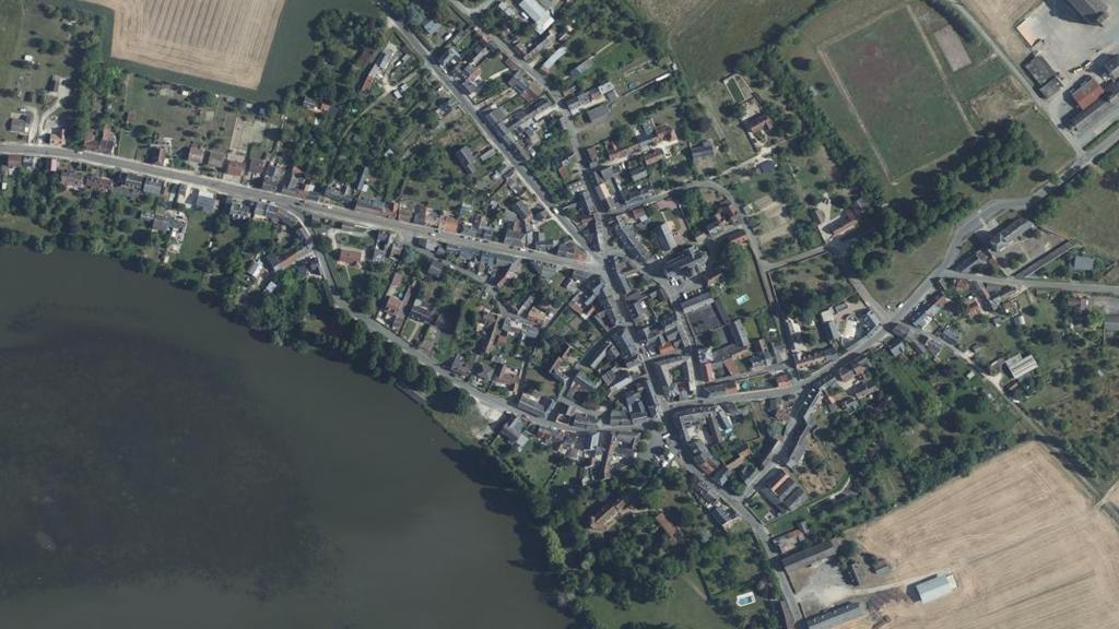 Vue aérienne des environs de Mareuil-sur-Arnon