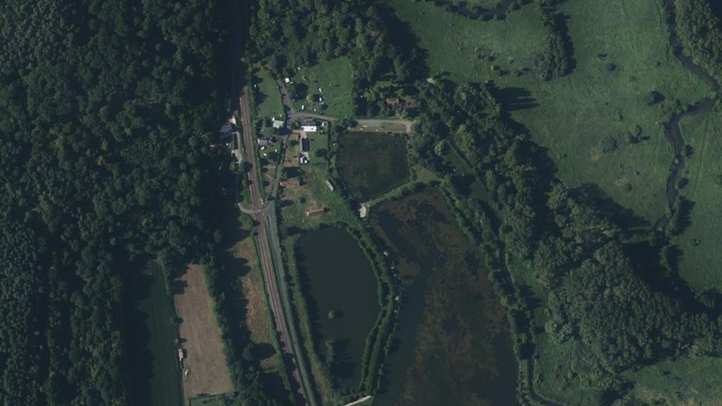 Nassandres sur Risle petit plan d'eau
