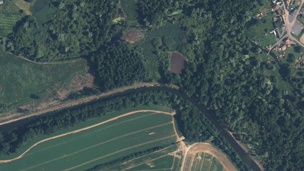 Vue aérienne de Parcours carpe de nuit de Pithon