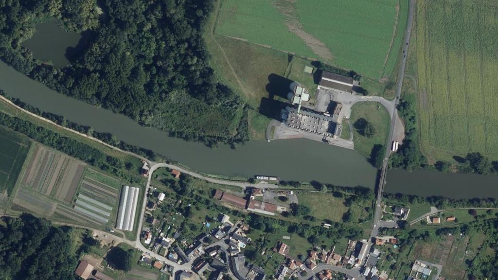 Vue aérienne de Parcours carpe de nuit de Venizel
