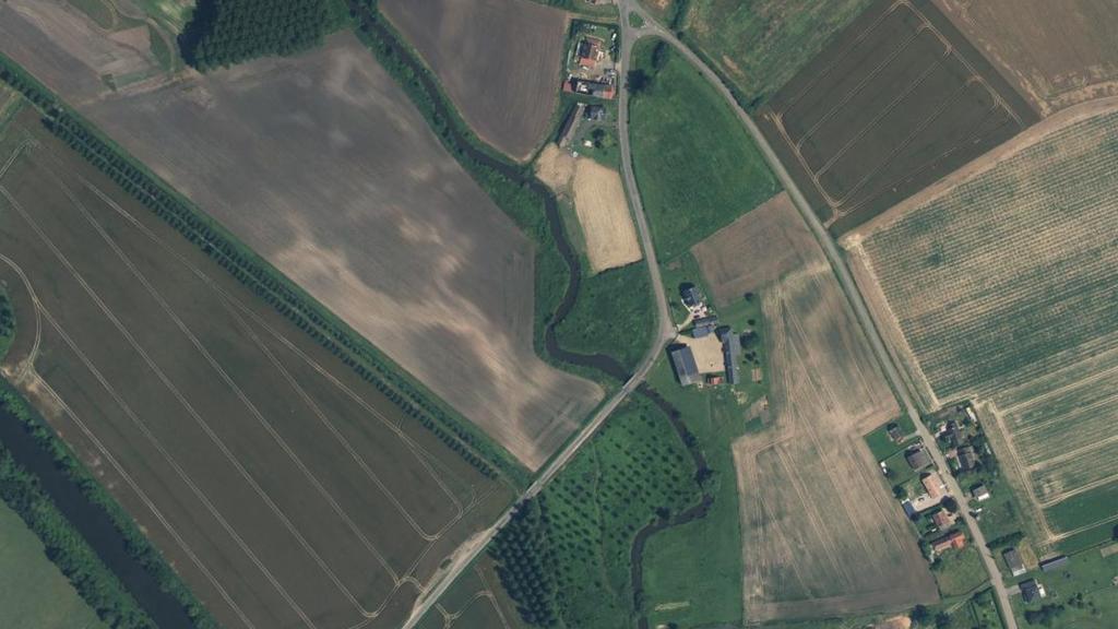 Vue aérienne de Parcours de pêche de Champs