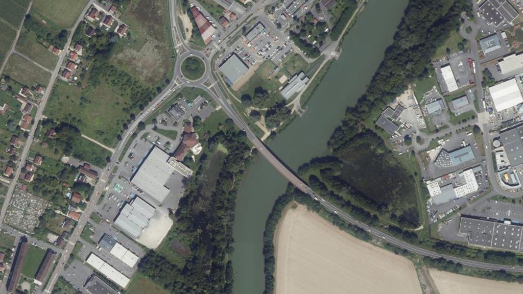 Vue aérienne de Parcours de pêche de Château-Thierry