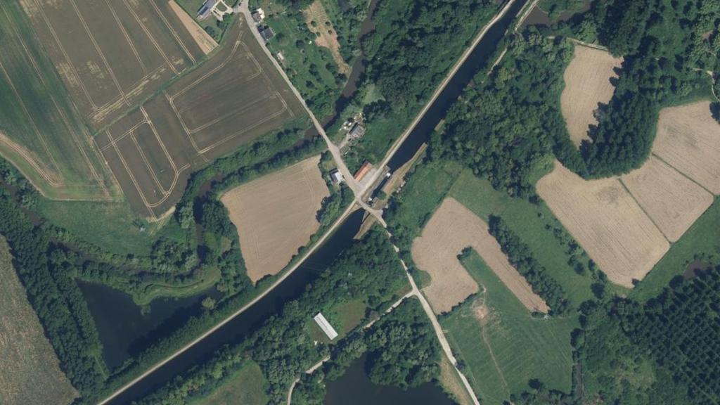 Vue aérienne de Parcours de pêche de Séry-lès-Mézières