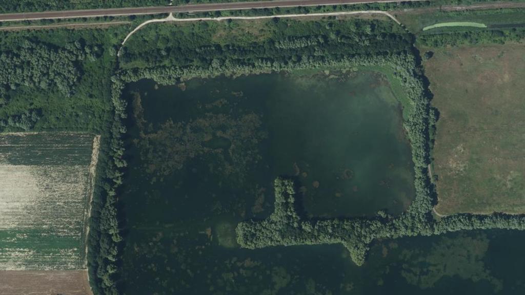 Vue aérienne de Plan d eau Igoville