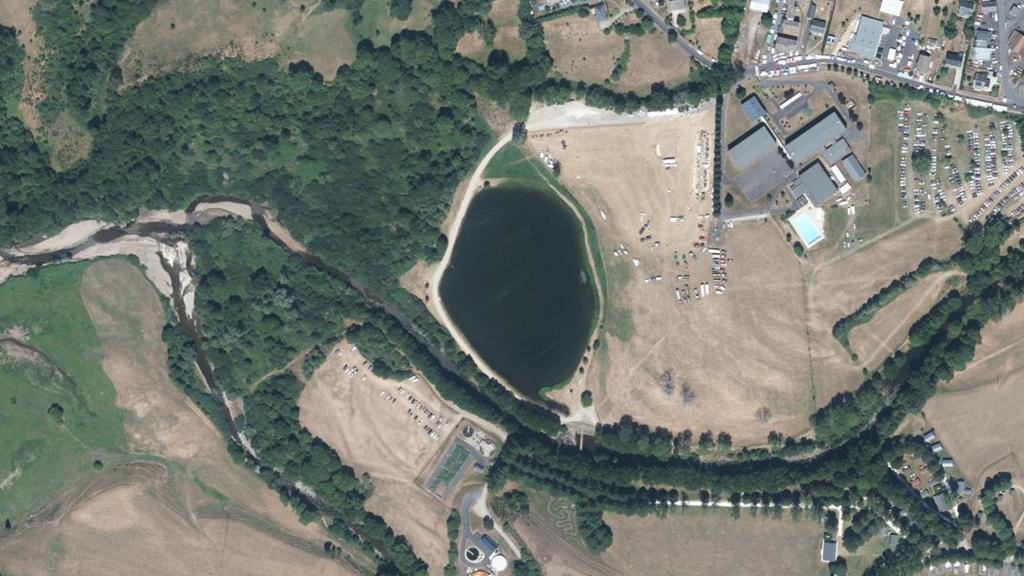 Vue aérienne de Plan d'eau de Condat