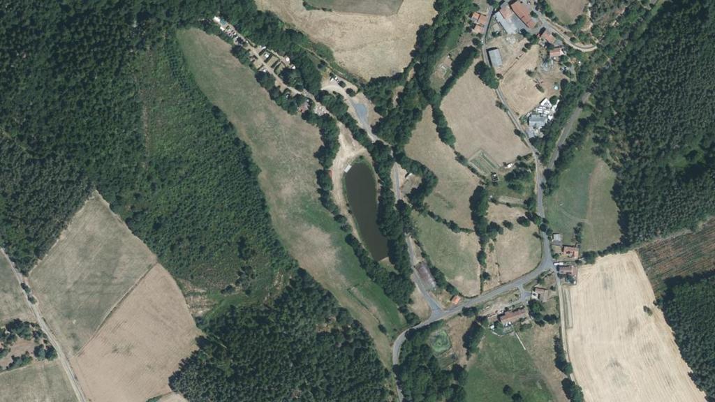 Vue aérienne de Plan d'eau de L'Anglade à Céaux d'Allègre