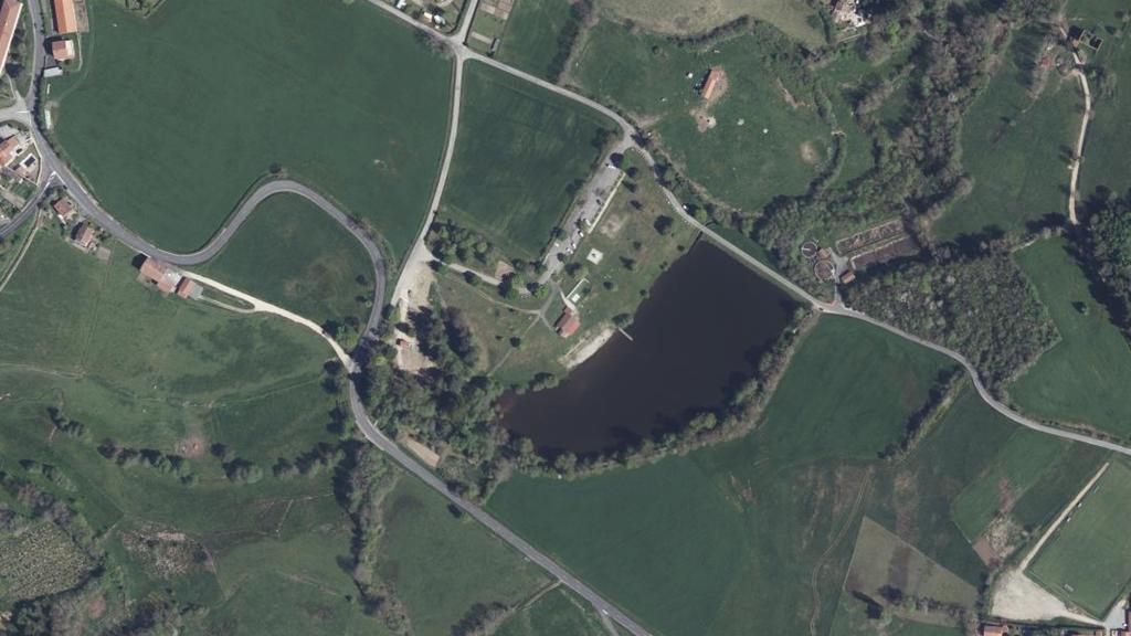 Vue aérienne de Plan d'eau de Saint Bonnet le Chateau