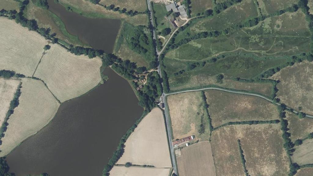 Vue aérienne de Plan d'Eau de Saint Martinien