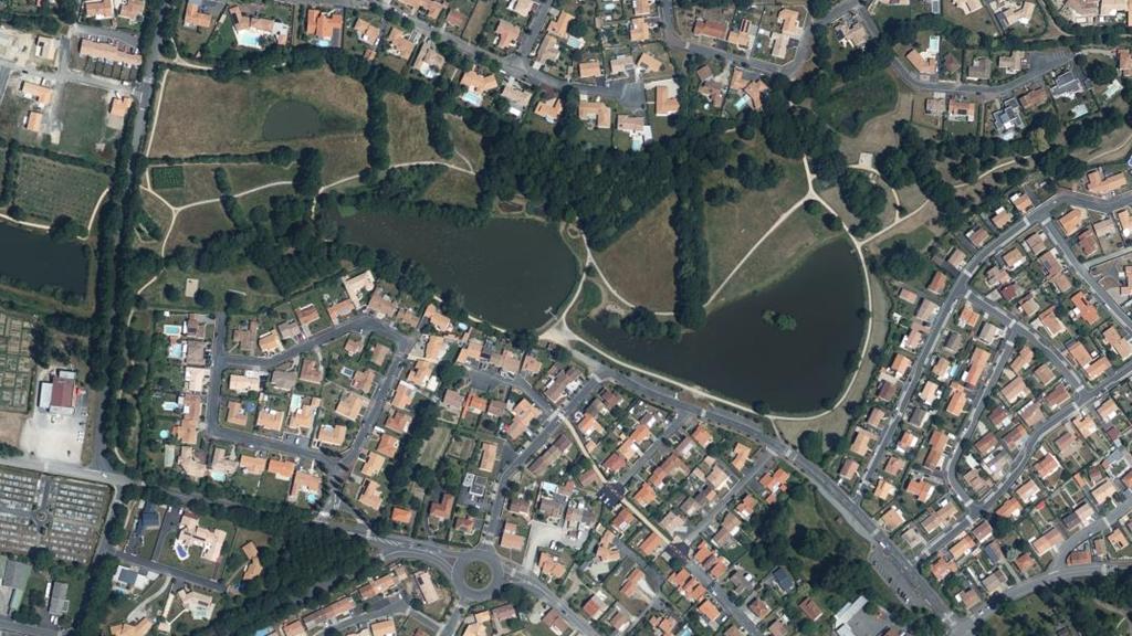 Plan d'eaux communaux de La Chaume à Mouilleron-Le -Captif : 2,7 ha