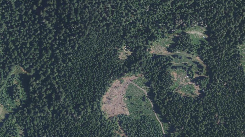 Vue aérienne de Ru le Cellet