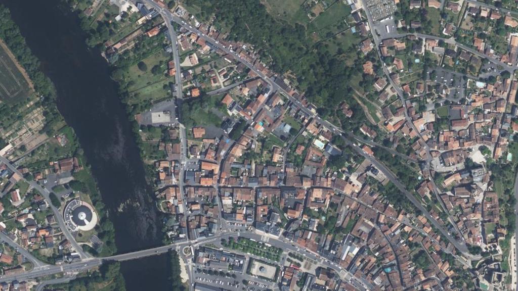 Vue aérienne de Vienne (Chauvigny)