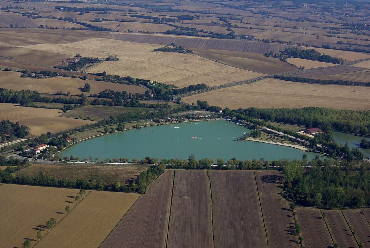 Grand lac de l'Isle-Jourdain