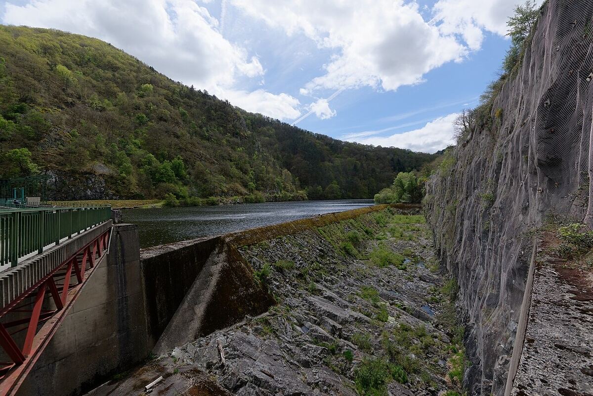 Environs de Retenue de Queuille, photographiés à 58 m