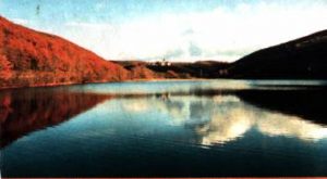 découvrez la pêche à crémieu, un véritable paradis pour les amateurs de nature et de détente. profitez des paysages pittoresques, des étangs poissonneux et des activités de plein air pour passer un moment inoubliable dans cette charmante ville française.